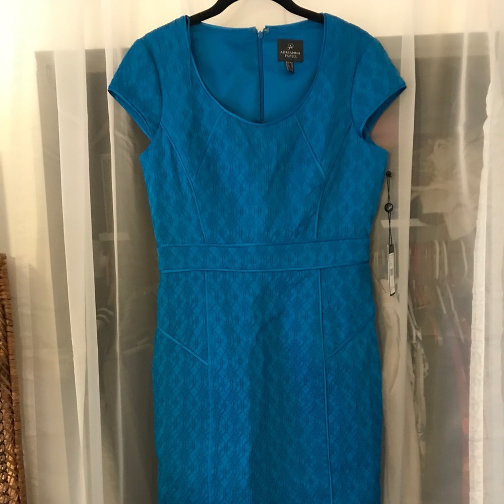 Blue fitted cocktail dress
